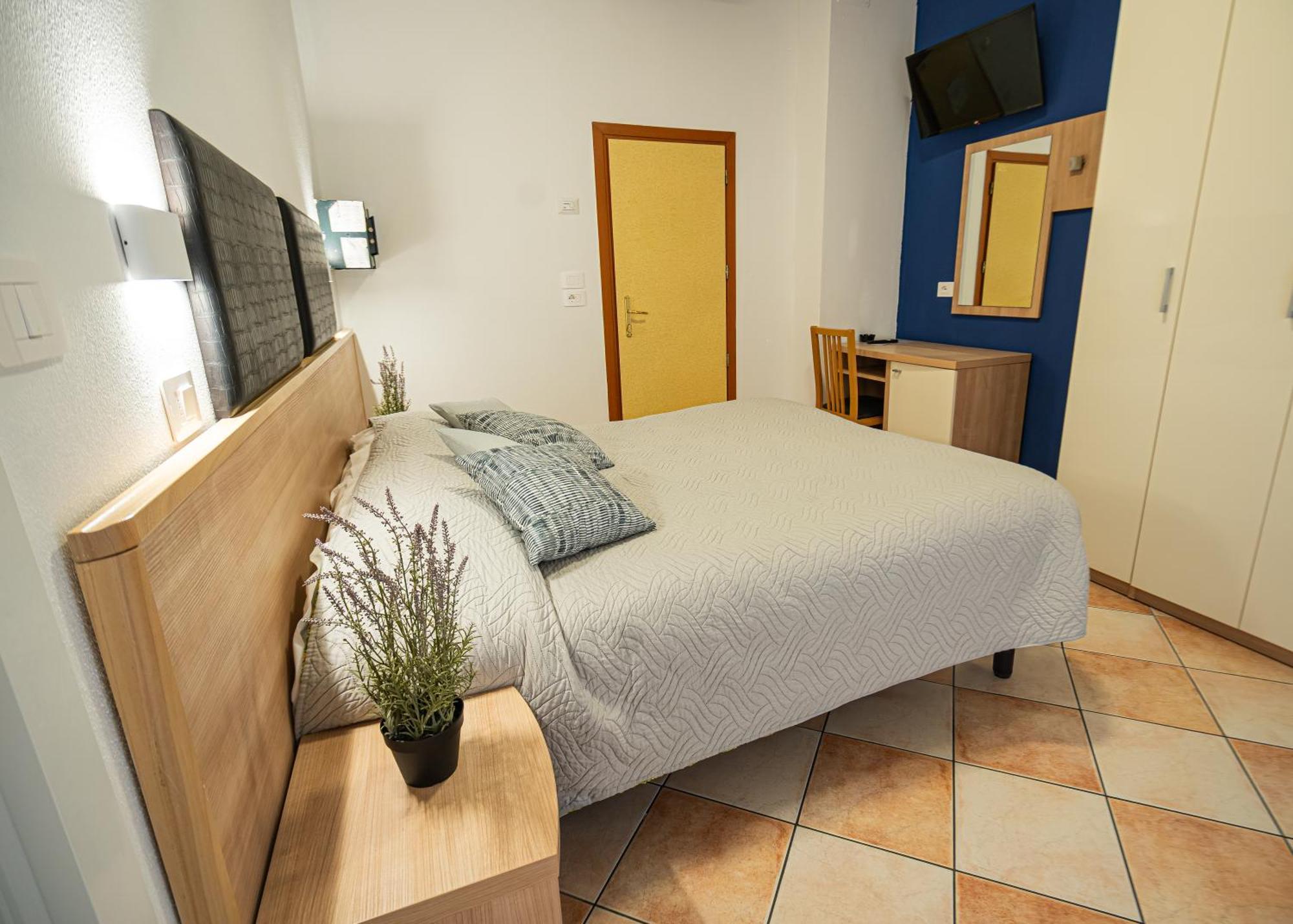 Hotel Aldebaran Rimini Esterno foto