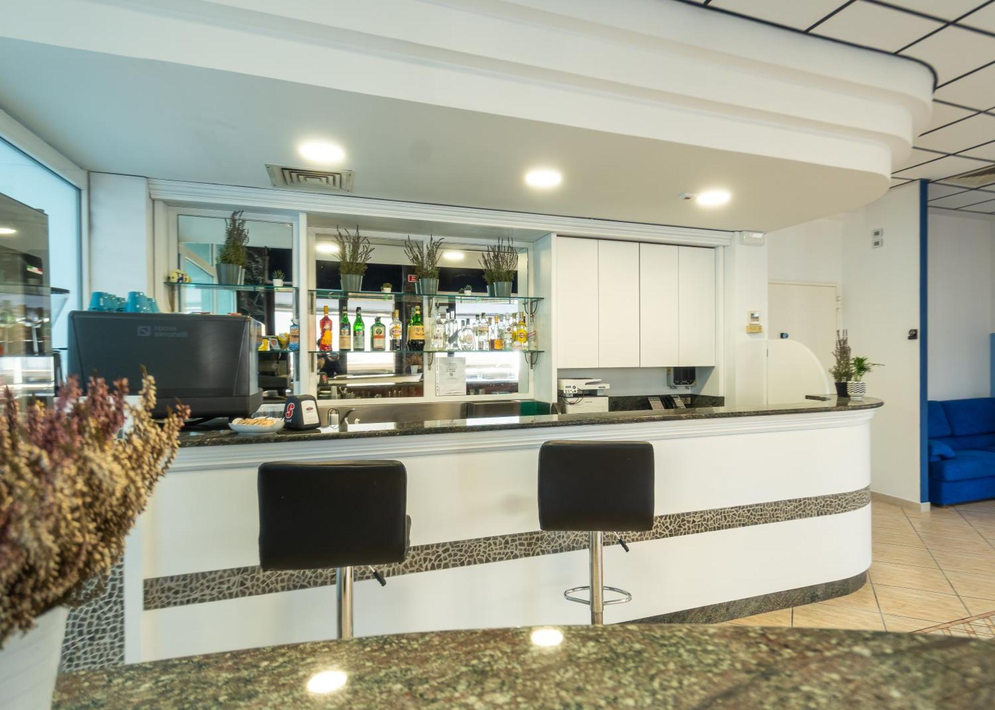 Hotel Aldebaran Rimini Esterno foto