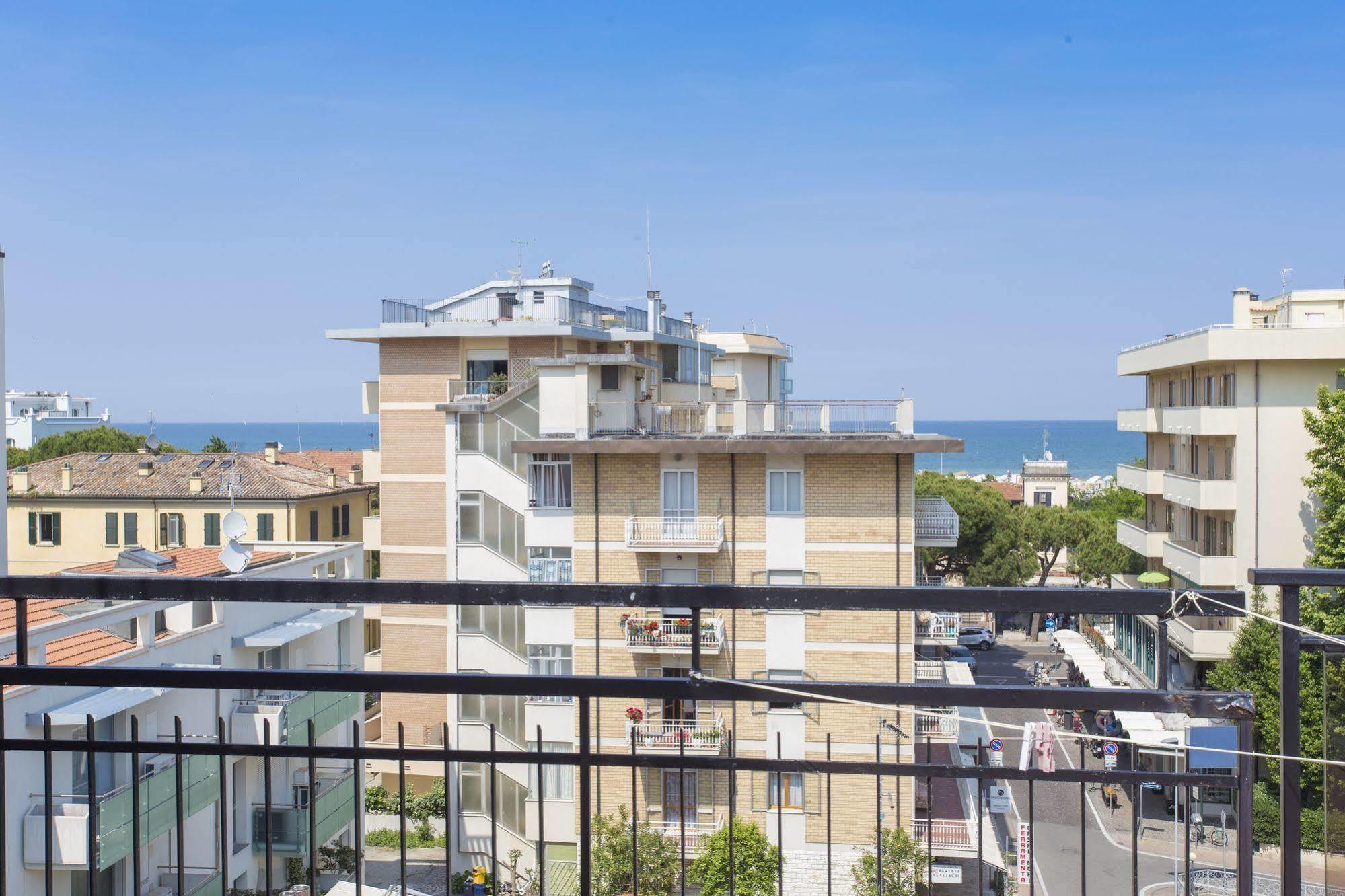 Hotel Aldebaran Rimini Esterno foto